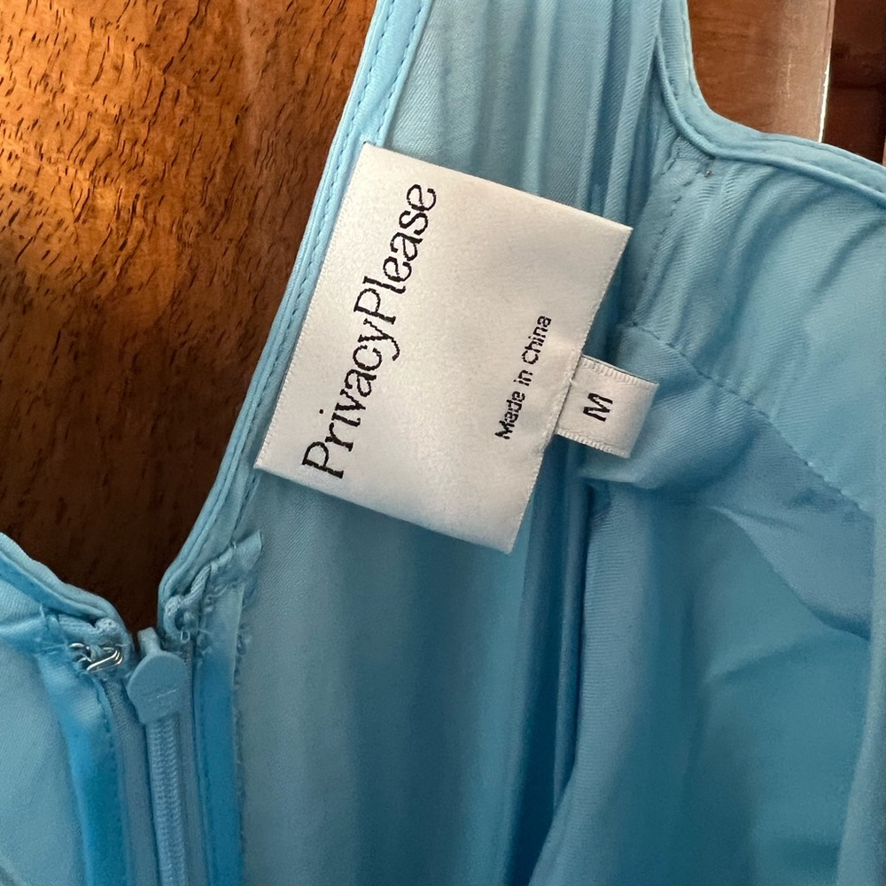 Privacy Please Dress - Picture 5 of 5